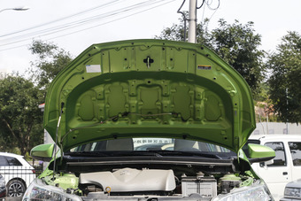 2014款YARiS L 致炫1.5L自动锐动版