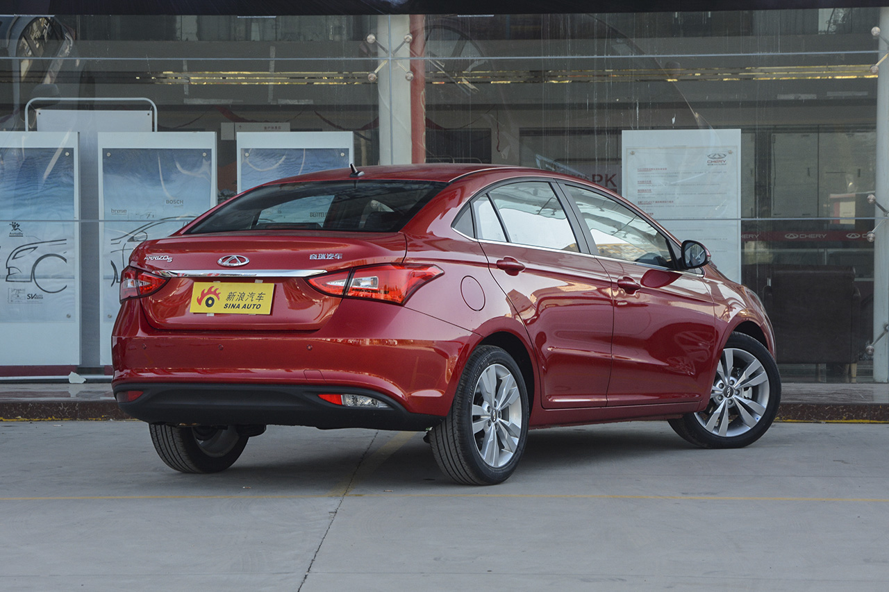 2017款艾瑞泽5 1.5L自动领潮版