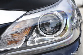 2017款传祺GA8 1.8T 280T自动尊享版