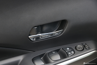 2017款劲客1.5L自动智行版