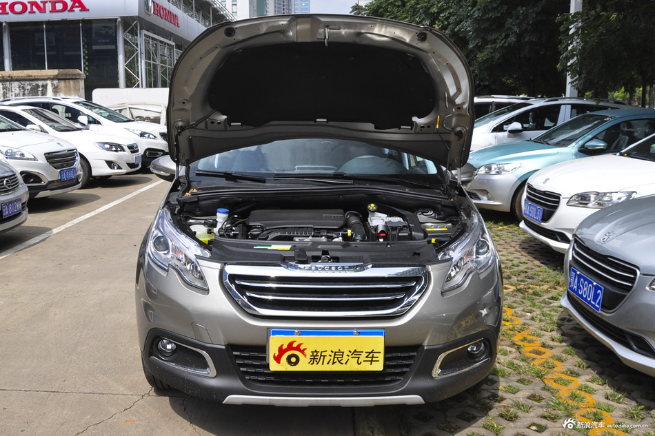 2016款标致2008 1.2THP 自动时尚版