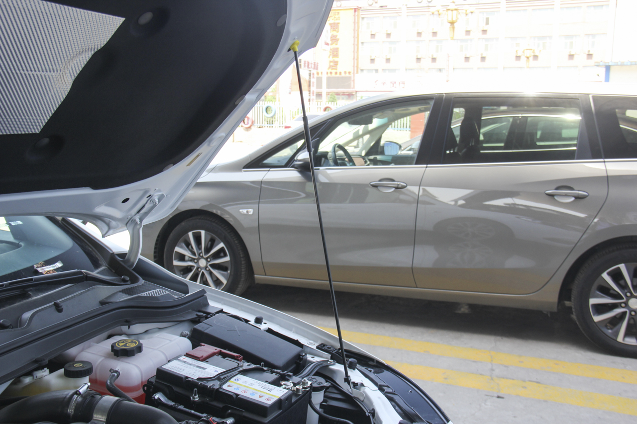 2018款英朗1.3T自动精英型18T