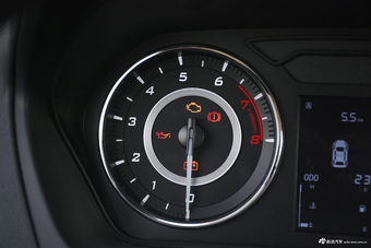 2017款V5菱致1.5L手动新贵型