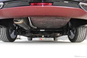 2018款DS 5LS 1.6T自动30THP时尚型