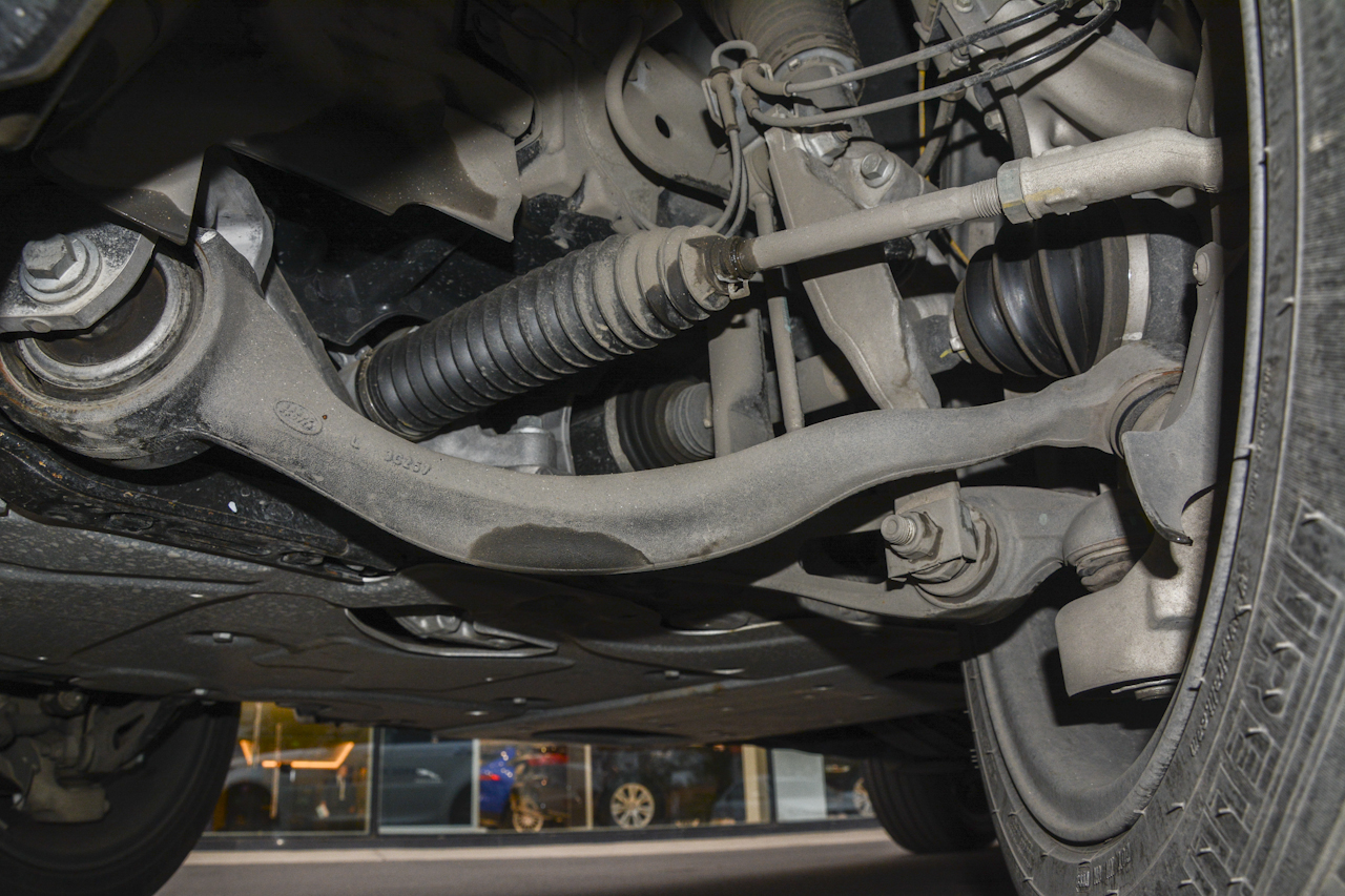 2017款揽胜运动版3.0自动V6 SC HSE Dynamic