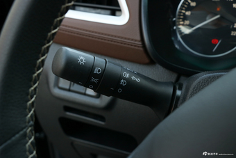 2018款斯威X7 1.5T自动智享型7座