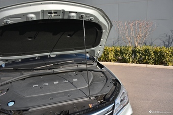 2019款荣威Ei5 智联至尊版 