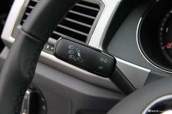 2017款途昂2.0T自动四驱豪华版380TSI