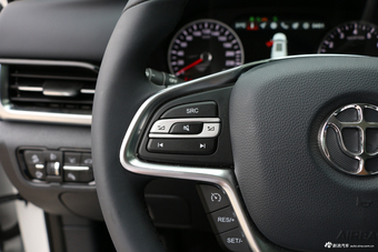 2018款中华V7 1.6T自动旗舰型5座280T