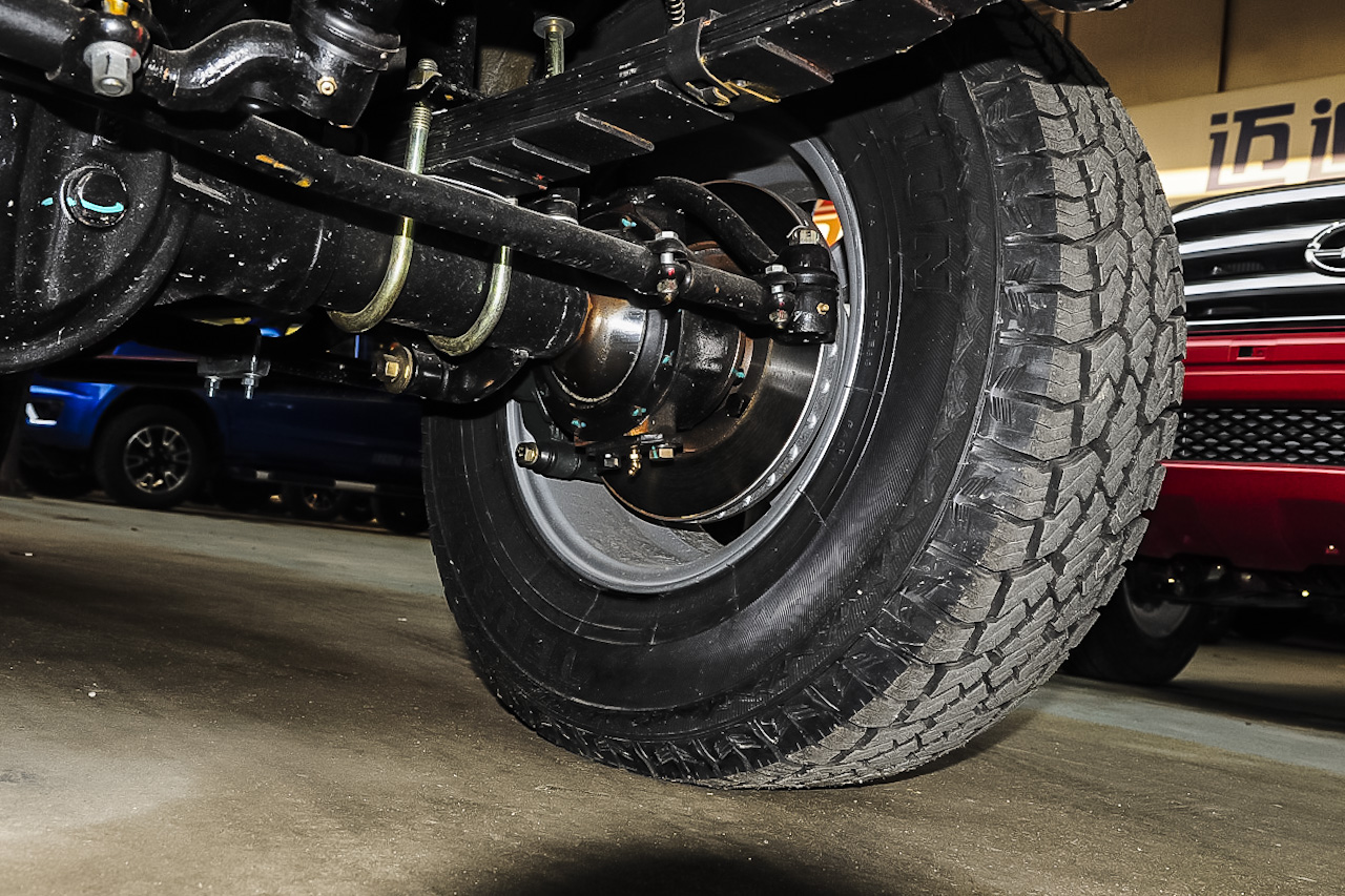 2016款BJ 212 2.0L手动方门四驱豪华型 国IV