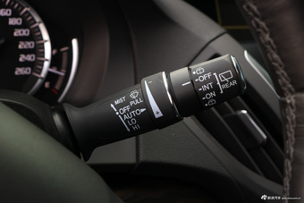 2017款讴歌MDX 3.0L自动尊驭版