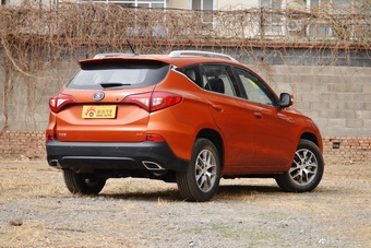 2018款比亚迪宋1.5TID自动智联尊贵型