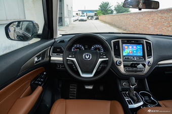 2017款长安CS95 2.0T自动两驱智远版