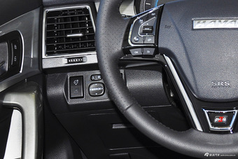 2016款哈弗H2 1.5T自动两驱精英型 经典黑