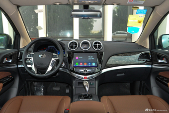 2017款比亚迪S7 2.0T自动豪华型图片