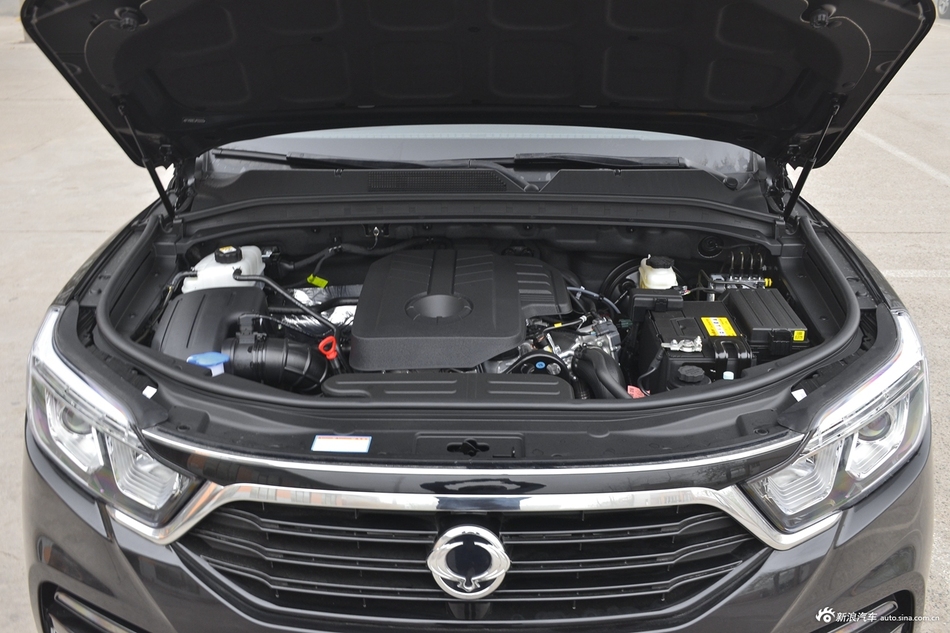 2019款雷斯特G4 2.0T自动四驱豪华版7座