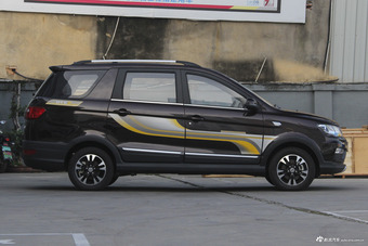  2018款风光S370 1.5L自动豪华型7座