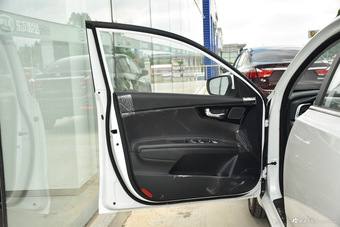 2015款起亚K4 1.8L自动GLS Special