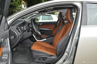 2017款沃尔沃S60L 1.5T自动T3智进版