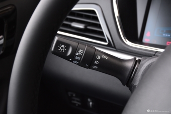 2018款长安A600 1.5L 手动豪华型