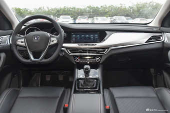 2018款逸动高能版1.6L GDI手动先锋型 