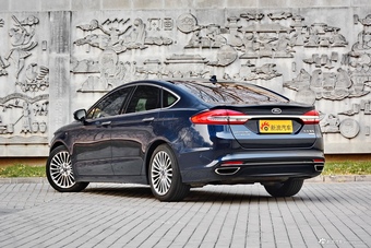 2017款蒙迪欧2.0T自动旗舰型