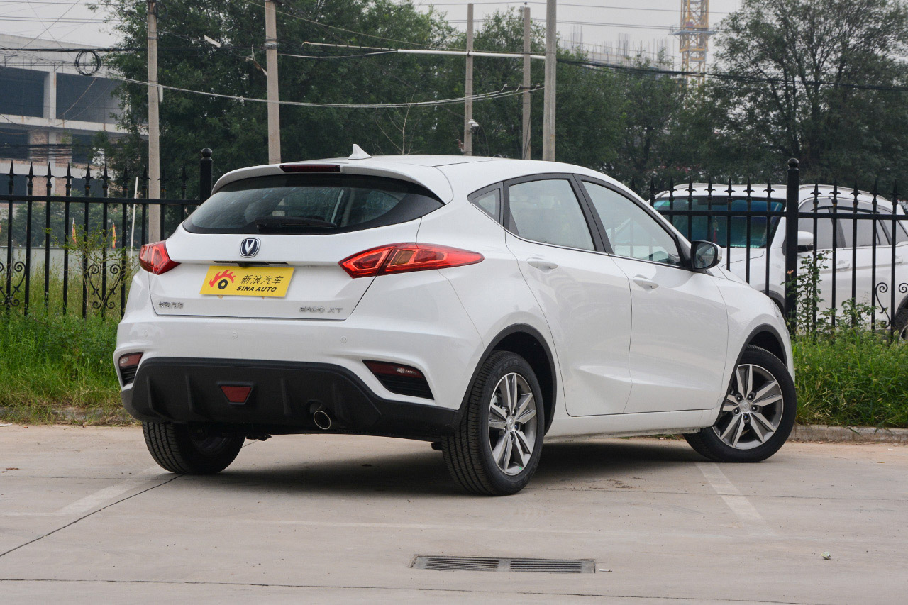 2016款逸动XT 1.6L手动俊酷型