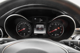 2016款奔驰C级2.0T自动C 200 L运动型