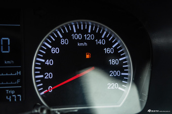 2016款 拓陆者 2.8T E3 柴油两驱舒适版BJ493ZLQ4