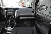 2017款纳瓦拉2.5L自动两驱豪华版QR25