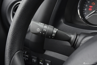 2018款广汽丰田雷凌185T CVT豪华版