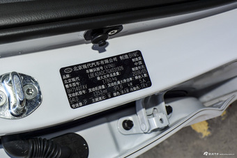 2016款领动 1.4T自动炫动精英型
