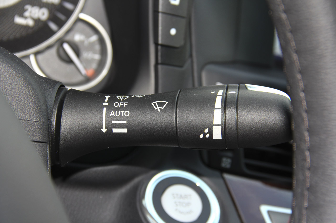 2015款英菲尼迪Q70L 2.5L悦享版