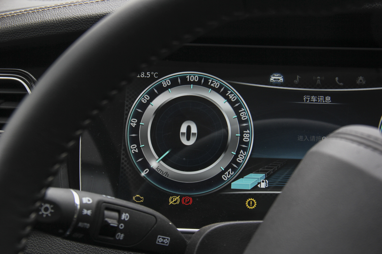 2018款君马S70 1.5T自动豪华运动型5座