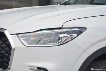 2017上汽大通D90 2.0T手动两驱火星