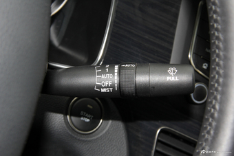 2018款红旗H7 3.0T自动尊崇版35V6