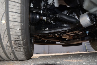 2017款探险者 2.3T自动精英版（白）