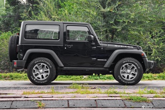 2017款牧马人3.6L自动两门舒享版Rubicon