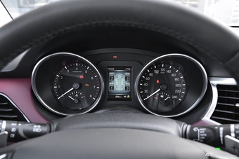 2018款哈弗H6 Coupe 1.5T自动两驱超豪型红标