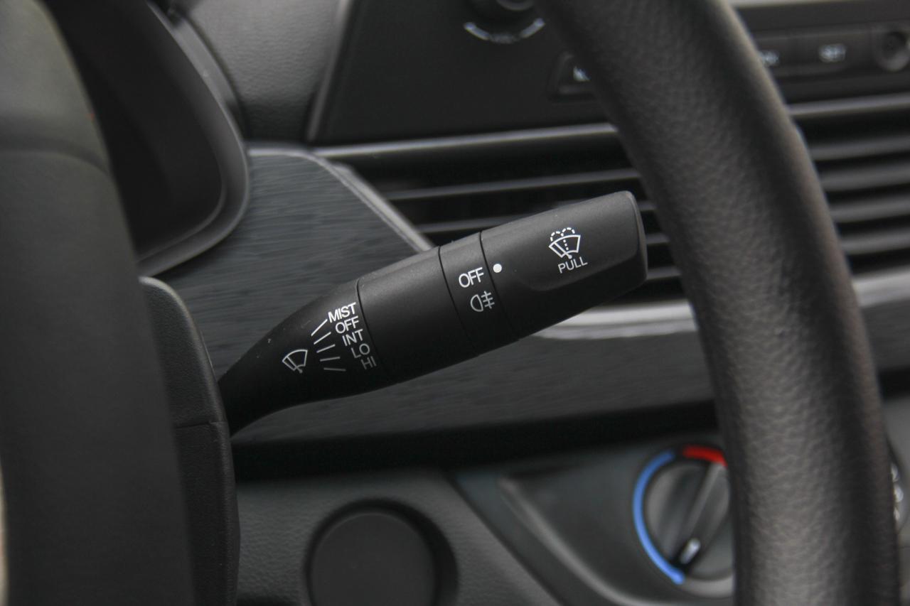 2017款宝骏310W 1.2L手动超值型