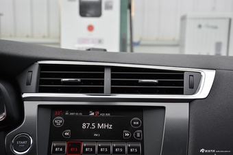 2017款DS 6 1.6T自动豪华版THP160