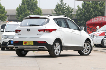 2017款骏派D60 1.5L手动豪华型