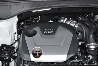 2017款现代全新胜达 2.0T 自动四驱智能型7座