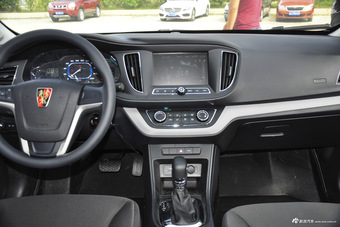 2016款荣威360 1.5L自动智屏版