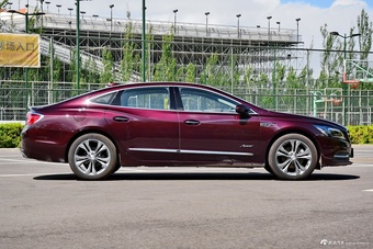 2018款君越2.0T自动Avenir 28T