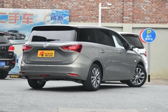 2019款别克GL6 1.3T自动18T互联尊贵型6座国VI