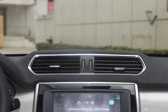 2018款哈弗H2 1.5T手动两驱豪华型红标