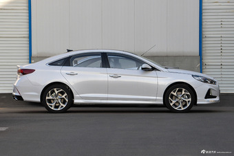 2018款索纳塔九1.6T自动GS智能型