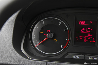 2017款捷达1.5L自动时尚型