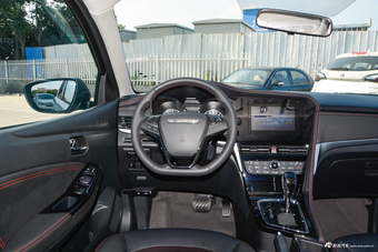 2018款启辰T70 2.0L自动睿享版